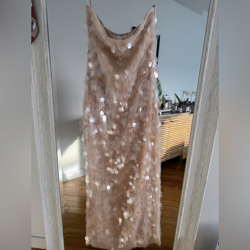 Zara Strapless Sequin Dress in Gold